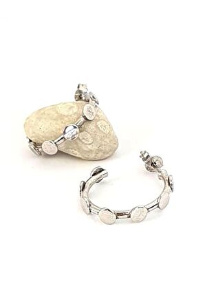 925 ayar gümüş pullu yarım halka küpe